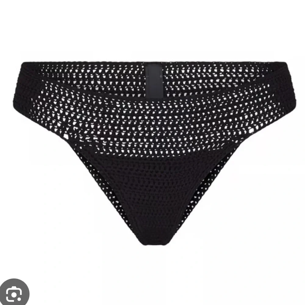 Sw29. Skims crochet swim bikini bottom nwt size small onyx black 🖤